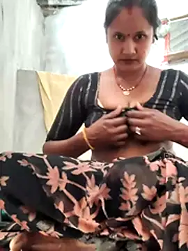 Snapshot of Akanksha_soni chatting on 02-18-26, 07:37 Akanksha soni online show from 02-18-26, 07:37