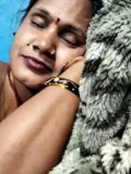 Snapshot of Akanksha_soni chatting on 03-10-26, 08:25 Akanksha soni online show from 03-10-26, 08:25