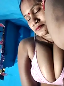 Snapshot of Akanksha_soni chatting on 04-11-26, 07:51 Akanksha soni online show from 04-11-26, 07:51