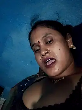 Akanksha soni online show from 04-30-26, 08:57