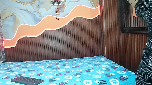 monicamoon303av online show from 12-22-25, 12:35