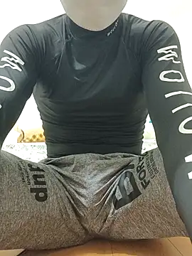 zhezhe 11 online show from 12-16-25, 03:17