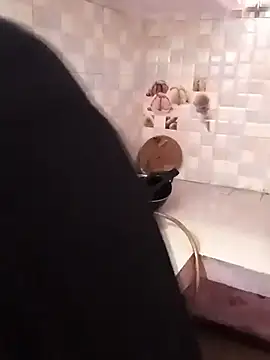 Snapshot of Pooja_Love143 chatting on 03-08-26, 05:00 Pooja Love143 online show from 03-08-26, 05:00