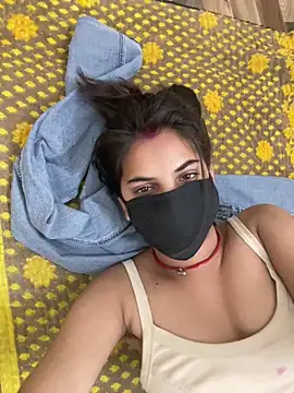 Snapshot of Pooja_Love143 chatting on 04-05-26, 07:44 Pooja Love143 online show from 04-05-26, 07:44