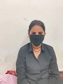 Snapshot of Pooja_Love143 chatting on 04-10-26, 06:56 Pooja Love143 online show from 04-10-26, 06:56