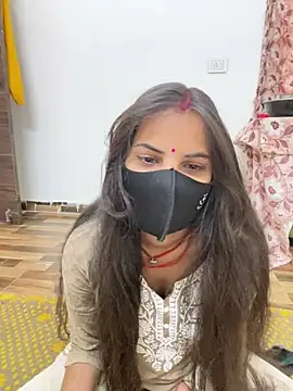 Pooja Love143 online show from 05-12-26, 06:43
