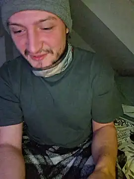 Snapshot of Ghost_Pie chatting on 01-06-26, 10:19 Ghost Pie online show from 01-06-26, 10:19