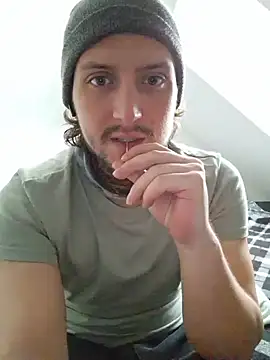 Snapshot of Ghost_Pie chatting on 01-08-26, 11:34 Ghost Pie online show from 01-08-26, 11:34