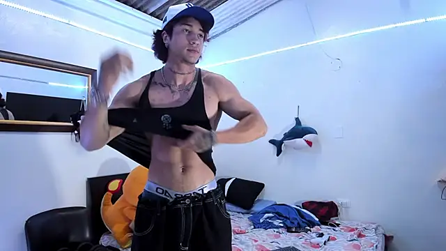 Bull  fit online show from 05-09-26, 04:17