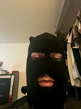 Snapshot of 3LEGSSS chatting on 01-10-26, 01:35 3LEGSSS online show from 01-10-26, 01:35