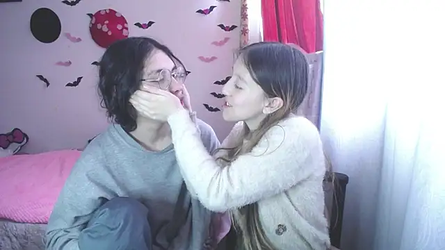 Briar y Blair online show from 03-27-26, 04:18