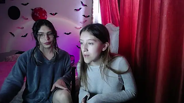 Briar y Blair online show from 04-07-26, 03:34