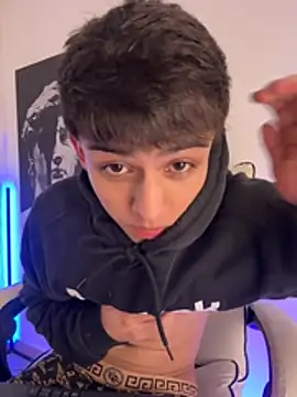 lian fooxx online show from 03-16-26, 03:45