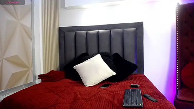 TransDivaSantana online show from 04-07-26, 08:42