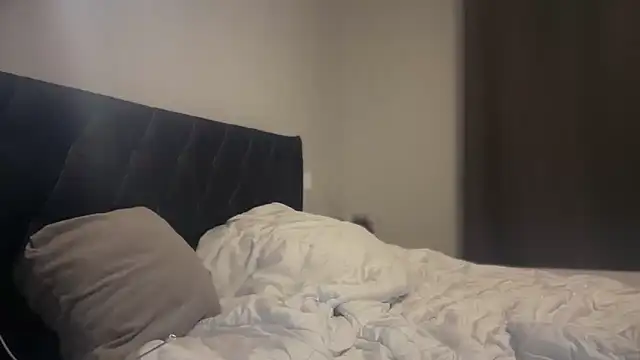 Snapshot of Melina_Diamond chatting on 03-16-26, 10:36 Melina Diamond online show from 03-16-26, 10:36