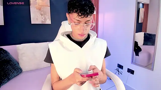 Snapshot of Owen_JP chatting on 03-29-26, 03:17 Owen JP online show from 03-29-26, 03:17