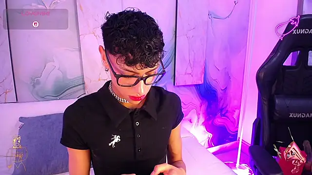 Snapshot of Owen_JP chatting on 04-01-26, 03:18 Owen JP online show from 04-01-26, 03:18