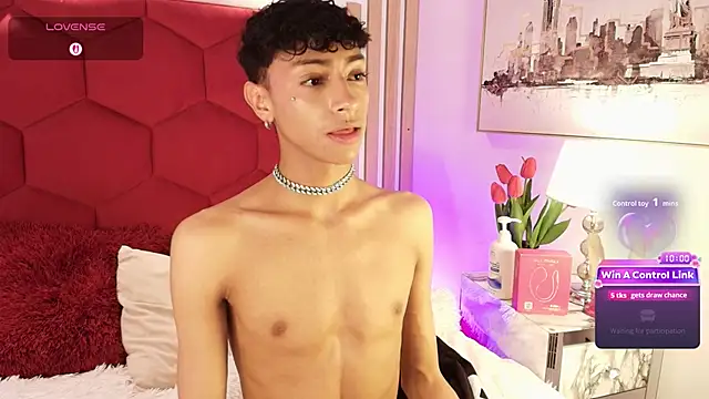 Snapshot of Owen_JP chatting on 04-11-26, 07:45 Owen JP online show from 04-11-26, 07:45