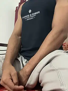hot gym b0y online show from 06-21-26, 03:36