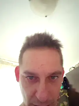 Snapshot of lsa_ chatting on 12-19-25, 10:00 lsa online show from 12-19-25, 10:00