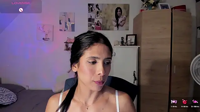 Snapshot of VEROSlen- chatting on 06-12-26, 03:27 VEROSlen- online show from 06-12-26, 03:27