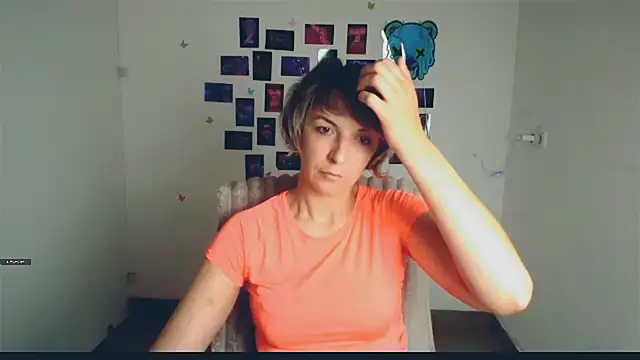 Lana Foxyy online show from 05-20-26, 12:33