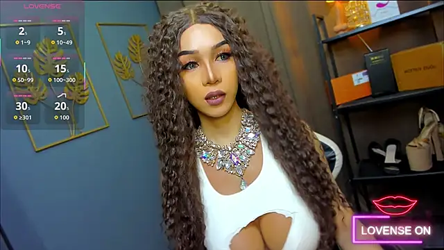 CelinaWintour online show from 03-08-26, 05:17