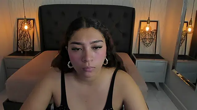 Snapshot of angelinemore chatting on 02-05-26, 07:29 angelinemore online show from 02-05-26, 07:29