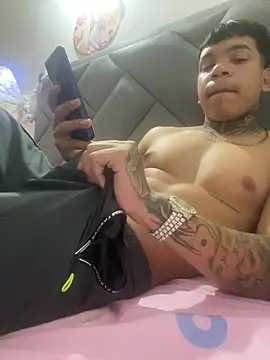 Niaquint online show from 02-10-26, 02:48