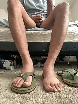 Kingbertfeet online show from 01-12-26, 02:44