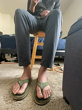 Kingbertfeet online show from 03-24-26, 07:30