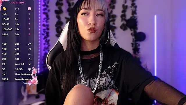 viicky r online show from 03-27-26, 01:11