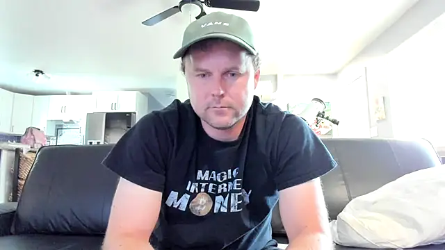 Studmuffin4you online show from 08-08-26, 12:13