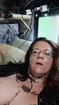 Snapshot of MsPenelope07 chatting on 06-18-26, 02:10 MsPenelope07 online show from 06-18-26, 02:10