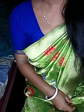 Snapshot of MAHI066 chatting on 03-09-26, 07:29 MAHI066 online show from 03-09-26, 07:29