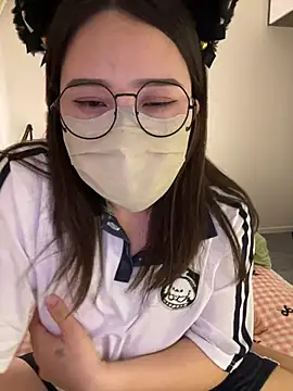 Snapshot of lele-520 chatting on 03-06-26, 03:30 lele-520 online show from 03-06-26, 03:30