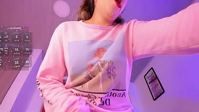 Violet Blazee online show from 01-17-26, 10:42