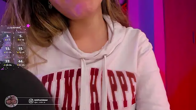 Violet Blazee online show from 03-18-26, 03:42