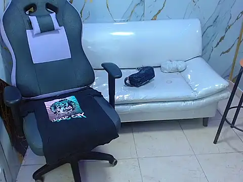 Boy tatto77 online show from 07-14-26, 01:08