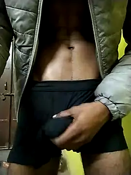 Jordyalnino92 online show from 12-21-25, 07:54