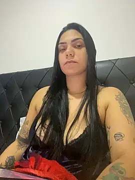 Snapshot of Nini_ chatting on 07-10-26, 05:15 Nini online show from 07-10-26, 05:15