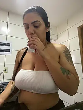 Snapshot of Nini_ chatting on 07-16-26, 12:55 Nini online show from 07-16-26, 12:55