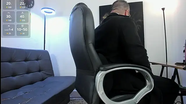 Snapshot of Dante_Bellini chatting on 03-10-26, 01:49 Dante Bellini online show from 03-10-26, 01:49