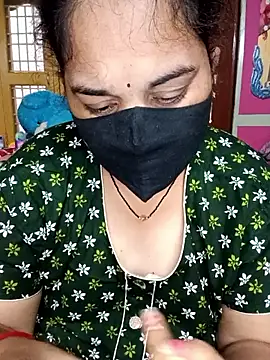 maduri   online show from 04-14-26, 02:50