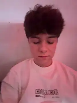 jaaydenx17 online show from 02-03-26, 07:57