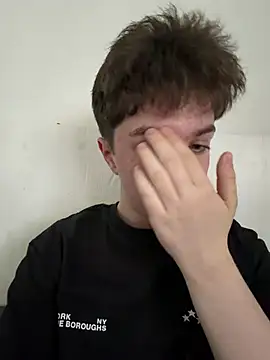 jaaydenx17 online show from 04-29-26, 08:07