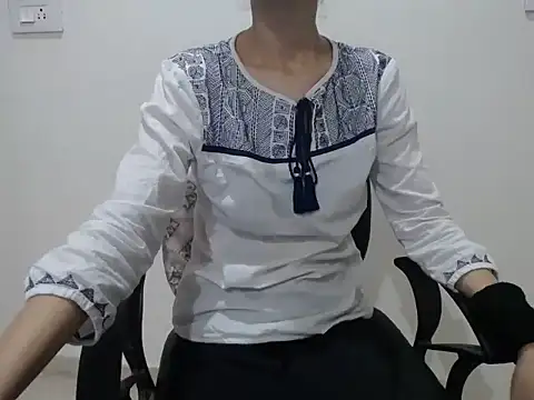 Farhana beautyfull online show from 03-27-26, 05:02