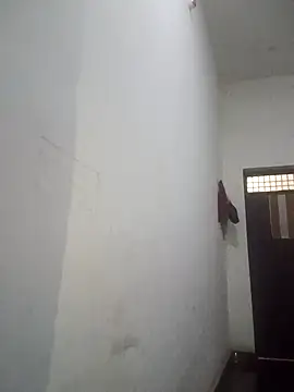 Snapshot of anshika_yadav chatting on 12-23-25, 08:56 anshika yadav online show from 12-23-25, 08:56