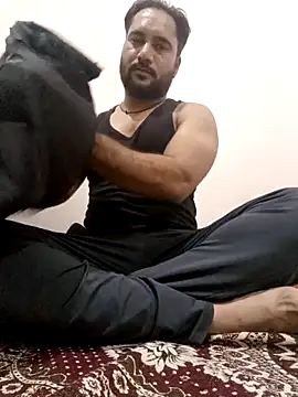 AmitKumar7758 online show from 04-16-26, 04:52