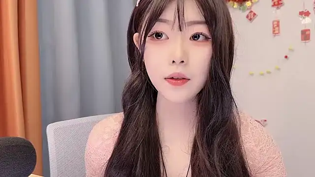 smalldaisy online show from 02-16-26, 01:57